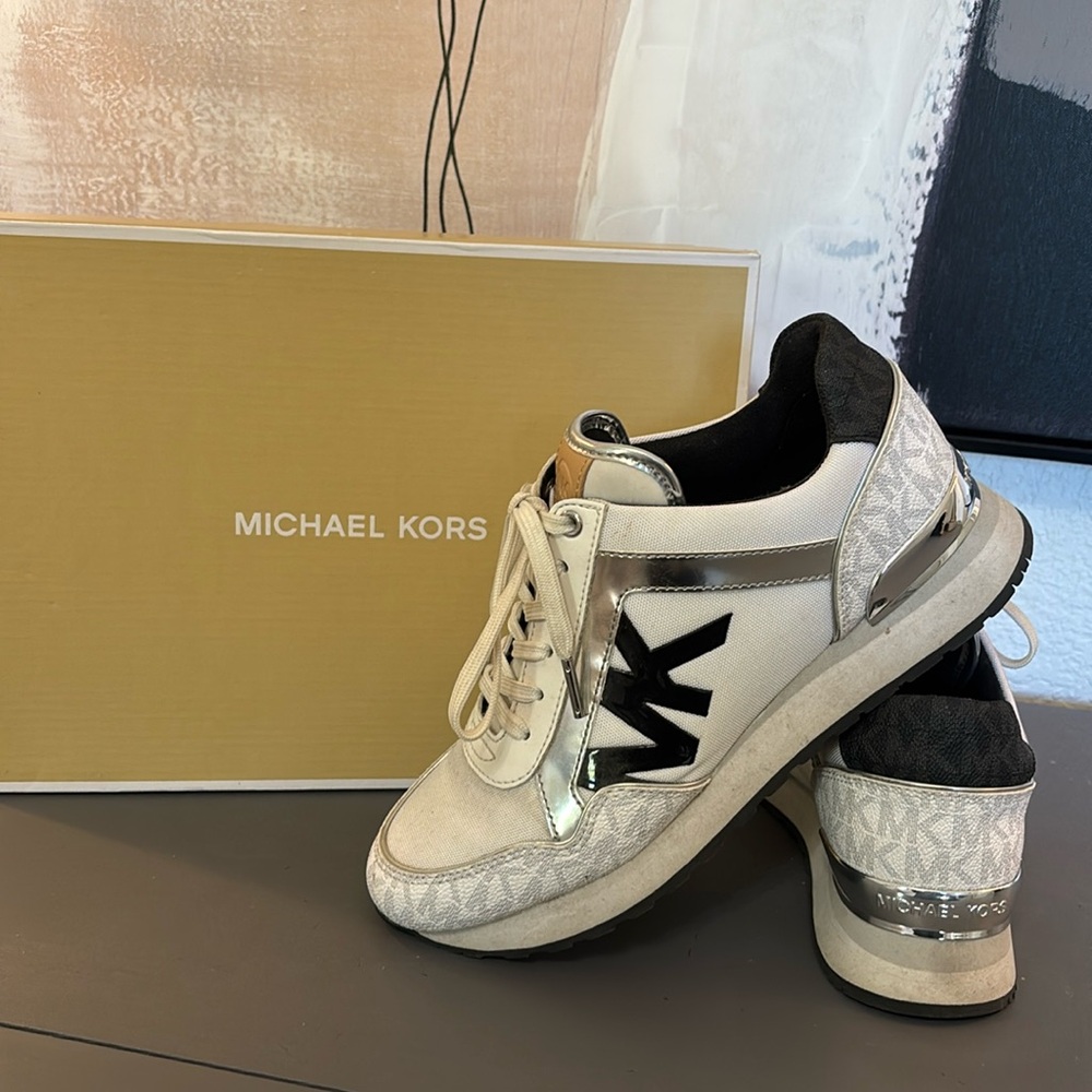 MK “Maddy Trainer” Sneakers